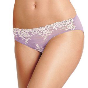 NWT WACOAL Embrace Lace Bikini Lavender and White